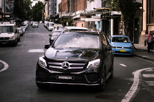 小鹏汽车SUV纯电动汽车，未来出行的新选择